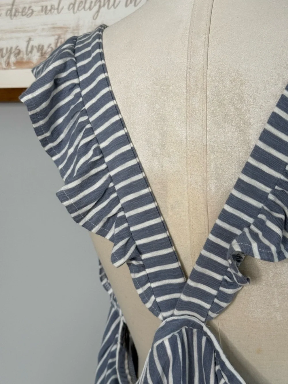 2x , 3x. LC Lauren Conrad Blue and White Striped Ruffle Sleeve Tank - Picture 9 of 10